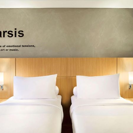 Ibis Pontianak City Center Exterior foto