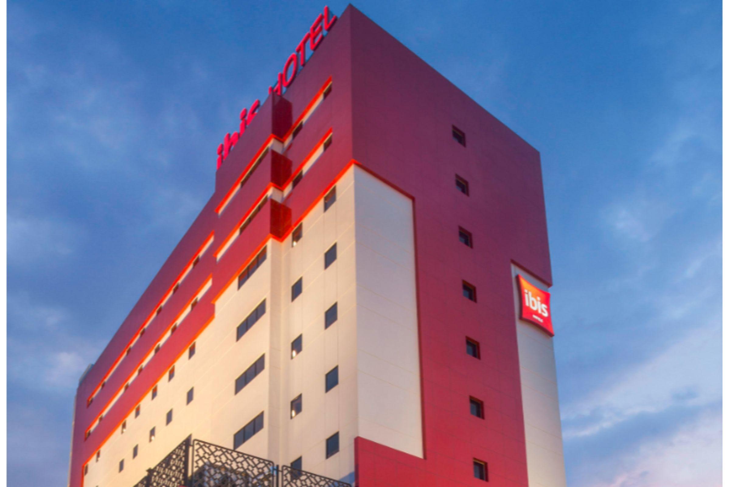 Ibis Pontianak City Center Exterior foto